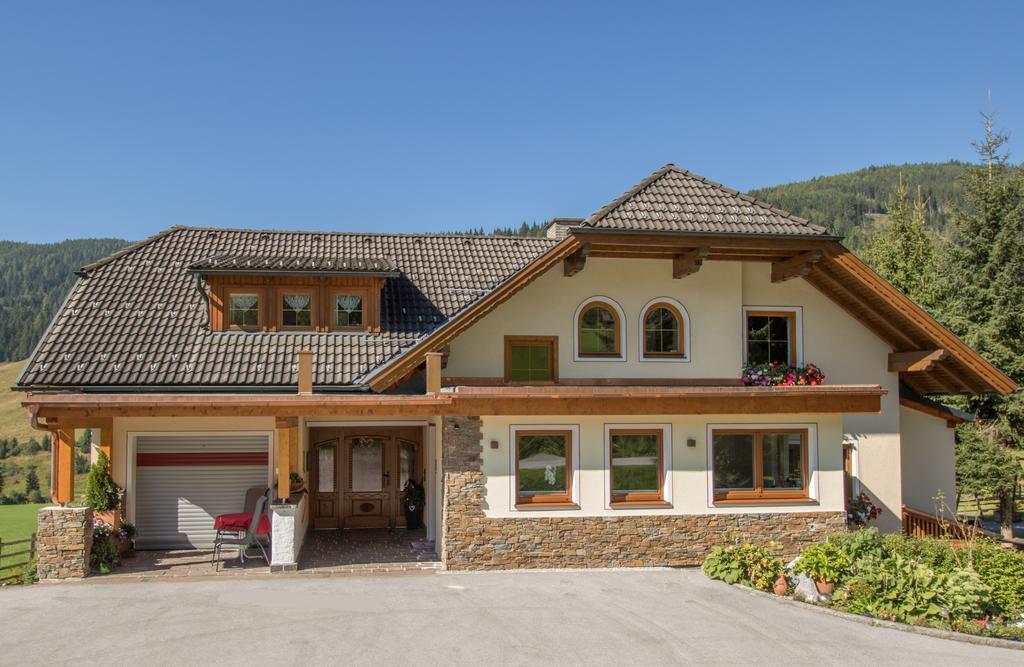 Lungau Apartment - Ferienwohnung Haus Esl Hintergöriach Екстериор снимка